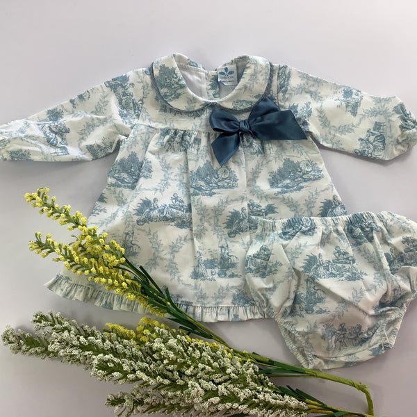 TOILE